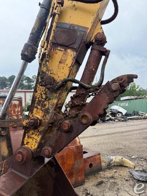 2016 Cat 320FL