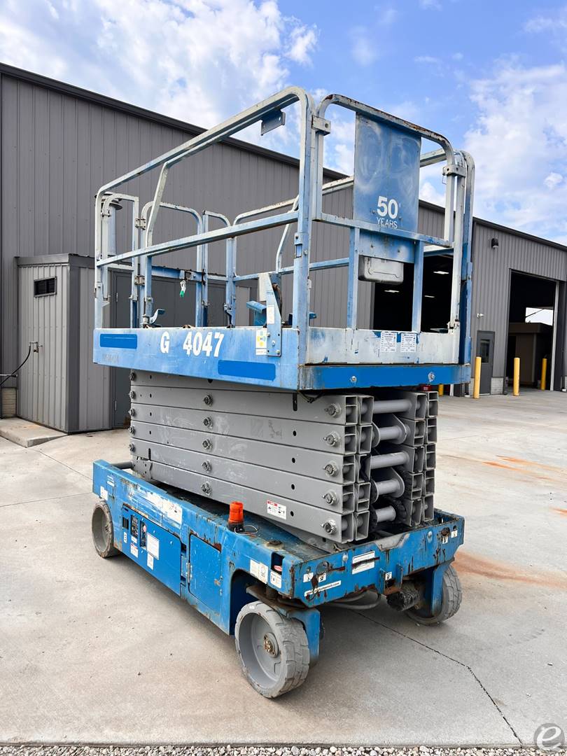 2016 Genie GS-4047