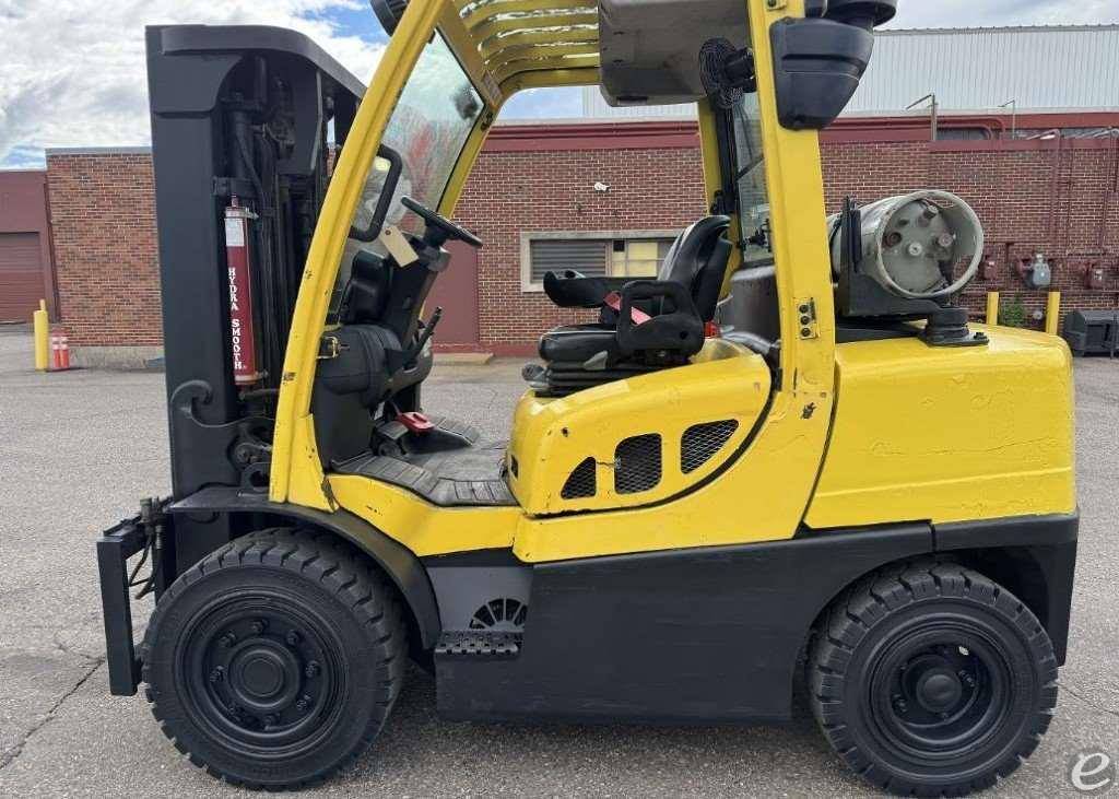 2012 Hyster H80FT LP Gas Forklift - 123Forklift