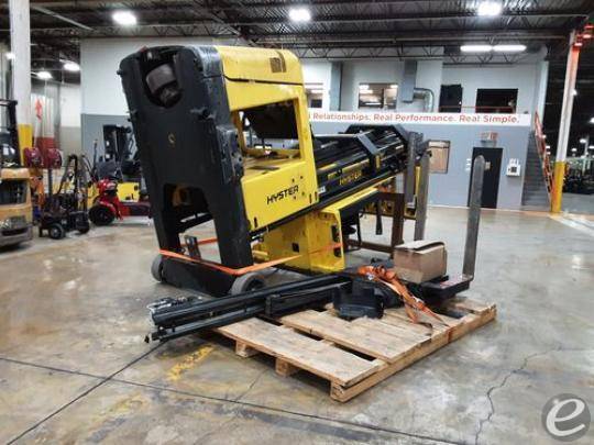 2014 Hyster V30ZMU Electric Forklift - 123Forklift