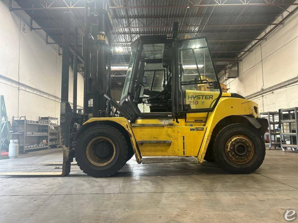 2022 Hyster H210XD