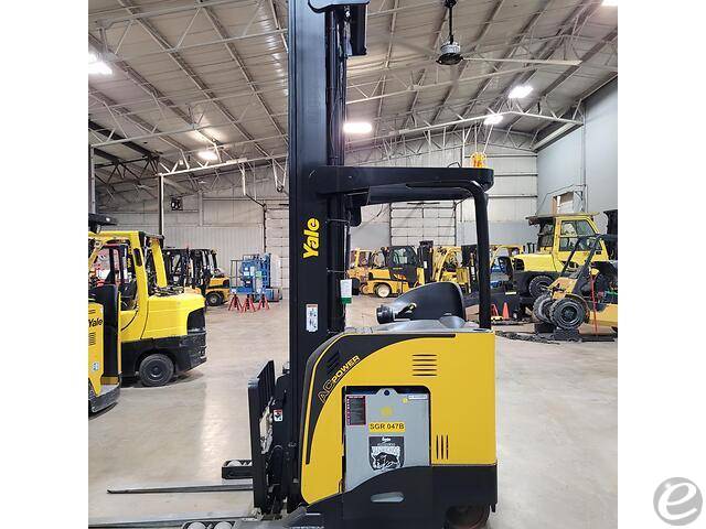 2015 Yale NR045EB Electric Reach Truck - 123Forklift