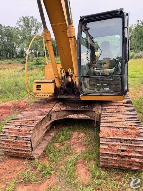 2003 John Deere 160C LC