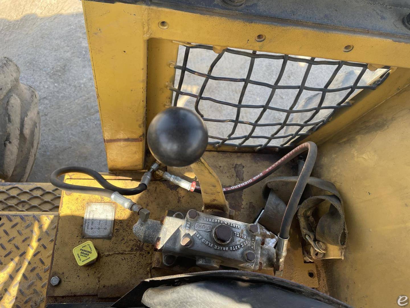 1972 Cat 518