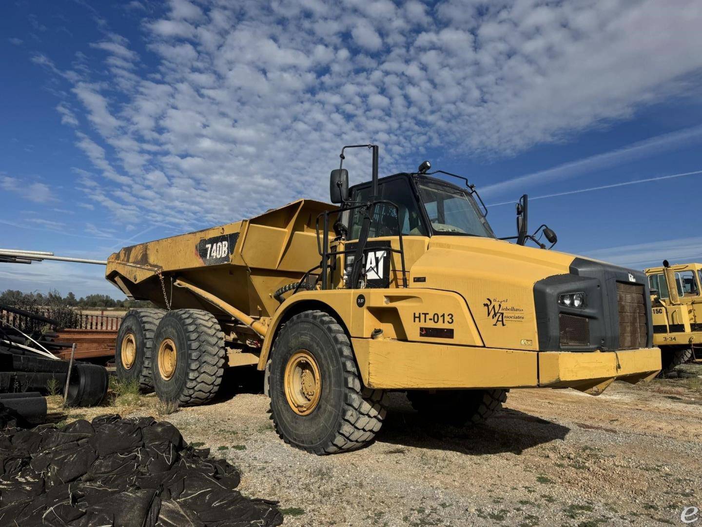 2013 Cat 740B