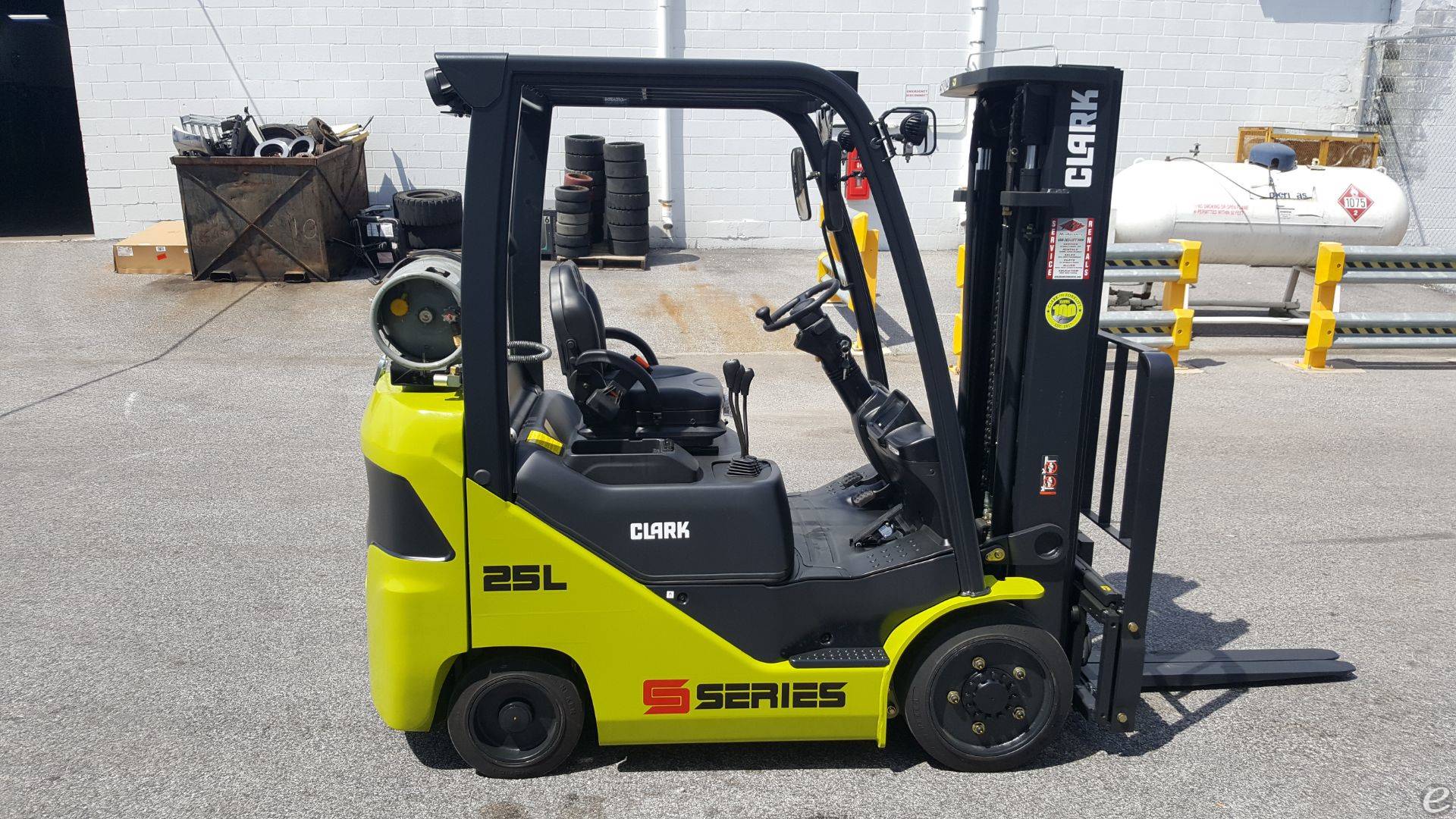 2019 Clark S25C LP Gas Forklift - 123Forklift