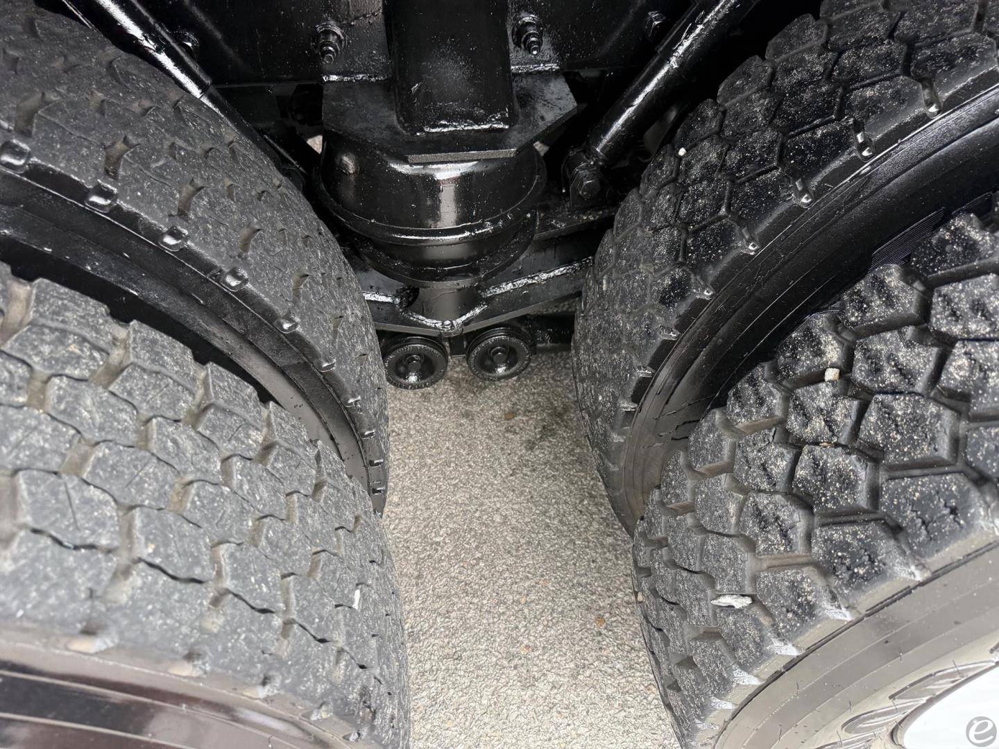 2019 Kenworth T440