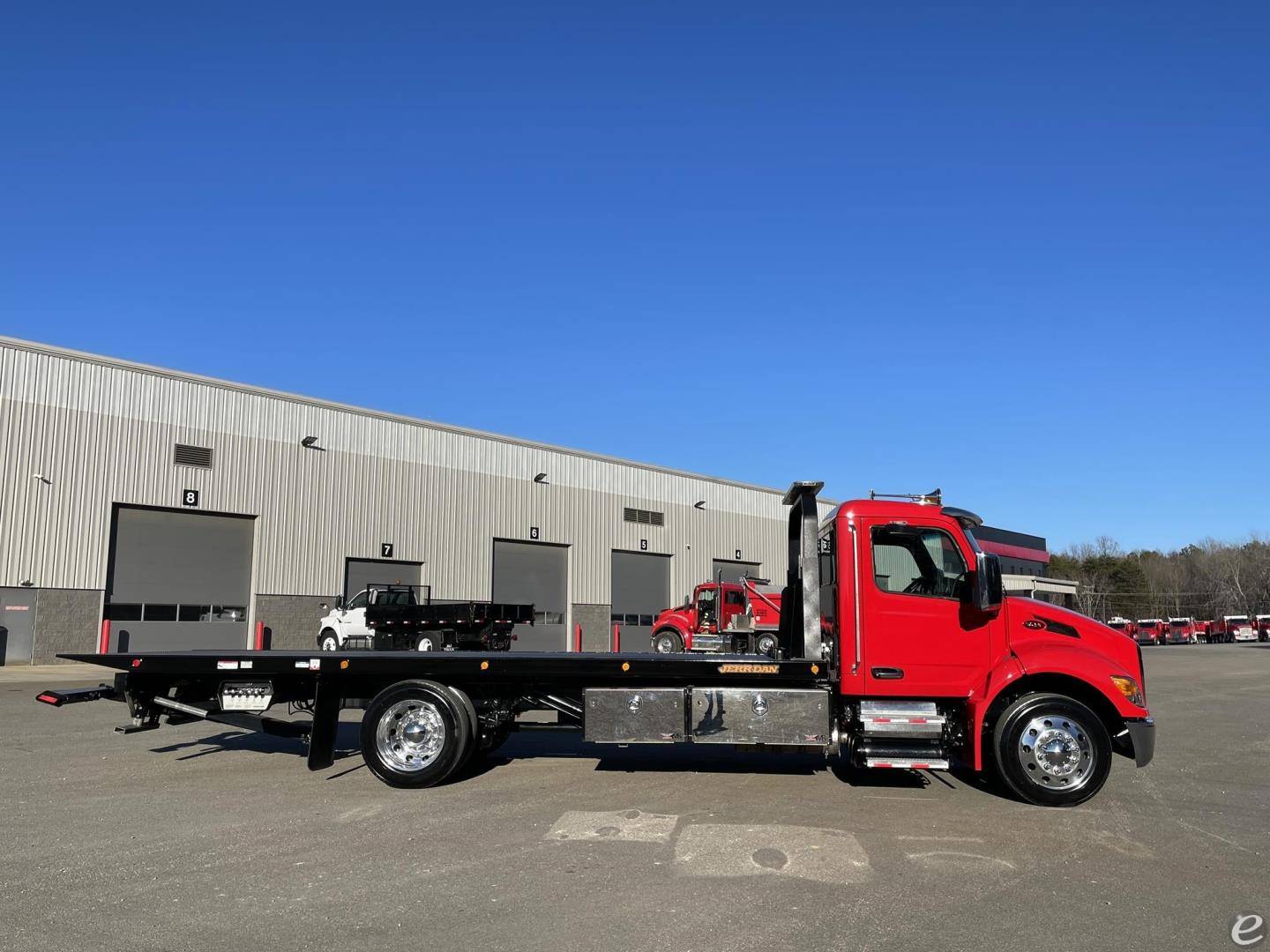 2024 Peterbilt 536