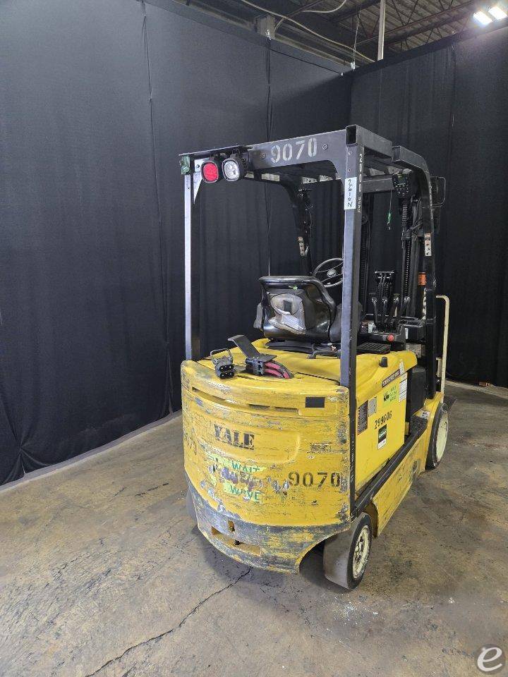 2015 Yale ERC070VG