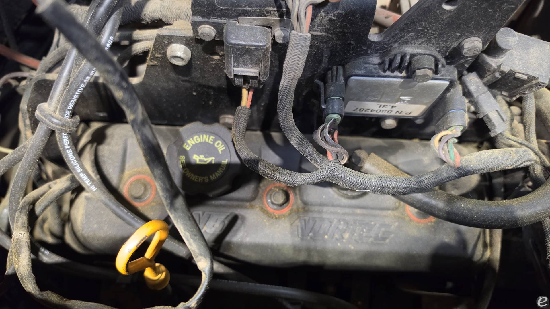 1999 Yale GLP080LGNGBF088