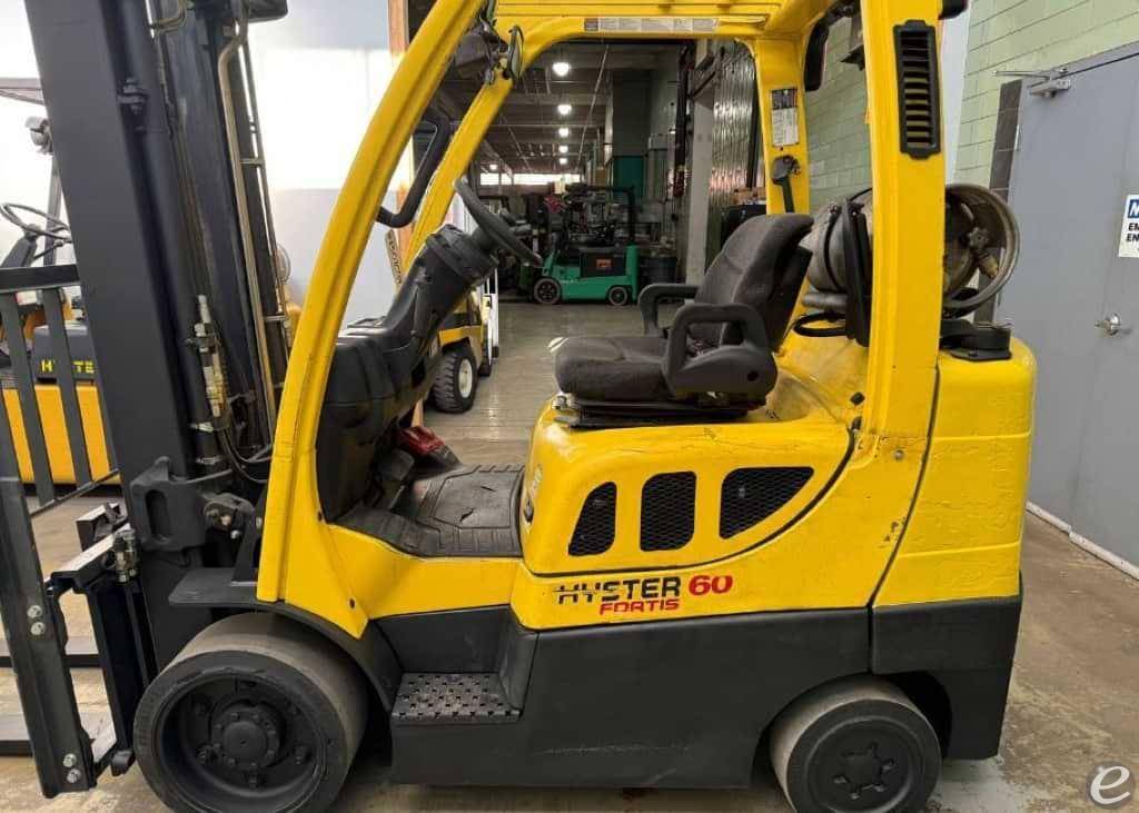 2009 Hyster S60FT LP Gas Forklift - 123Forklift