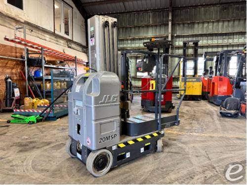 2017 JLG 20MSP