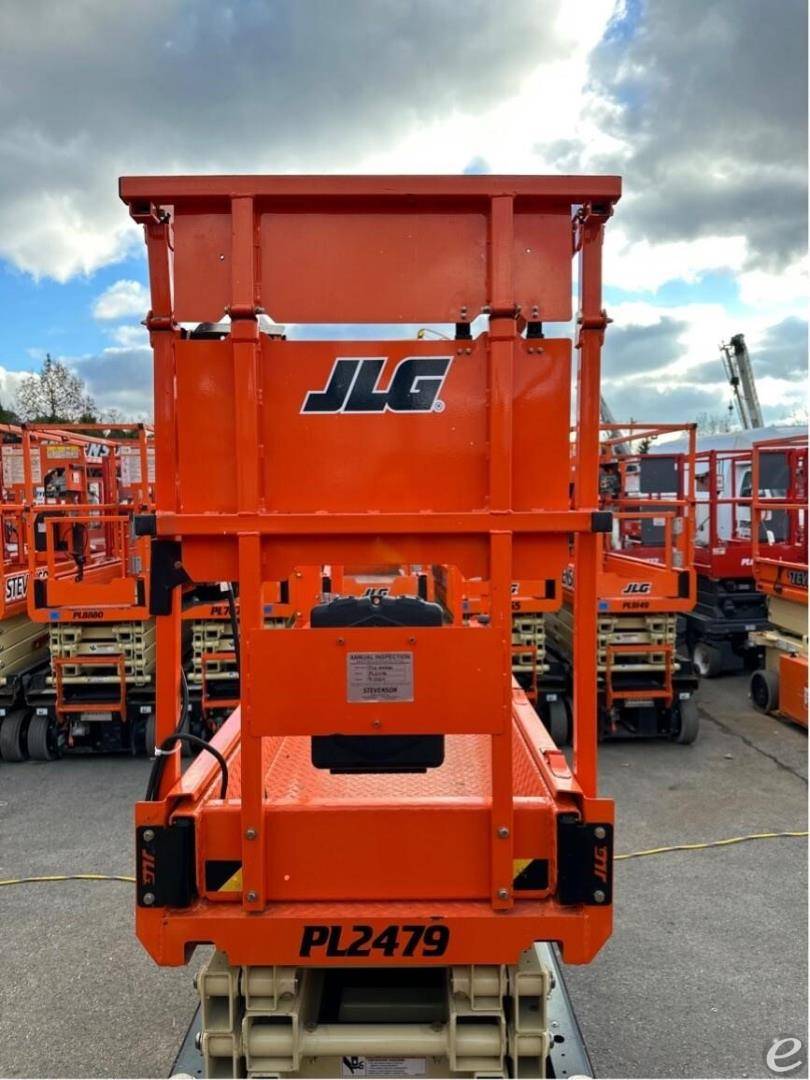 2022 JLG AE1932