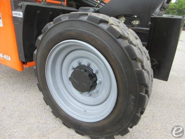 2014 JLG G6-42A