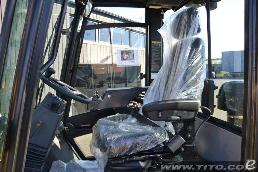 2015 Hyster H32XM-12