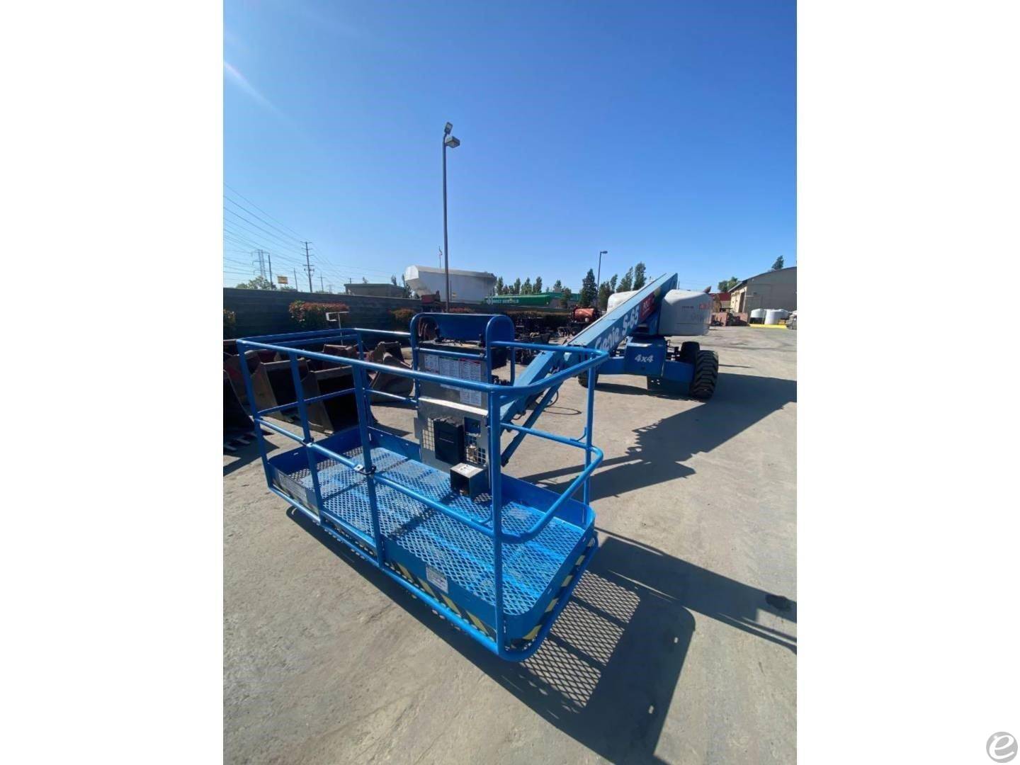 2013 Genie S65