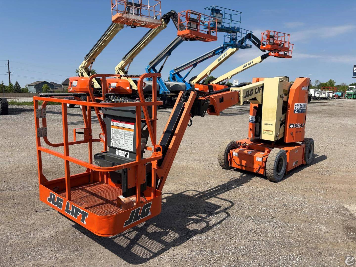 2016 JLG E300AJP