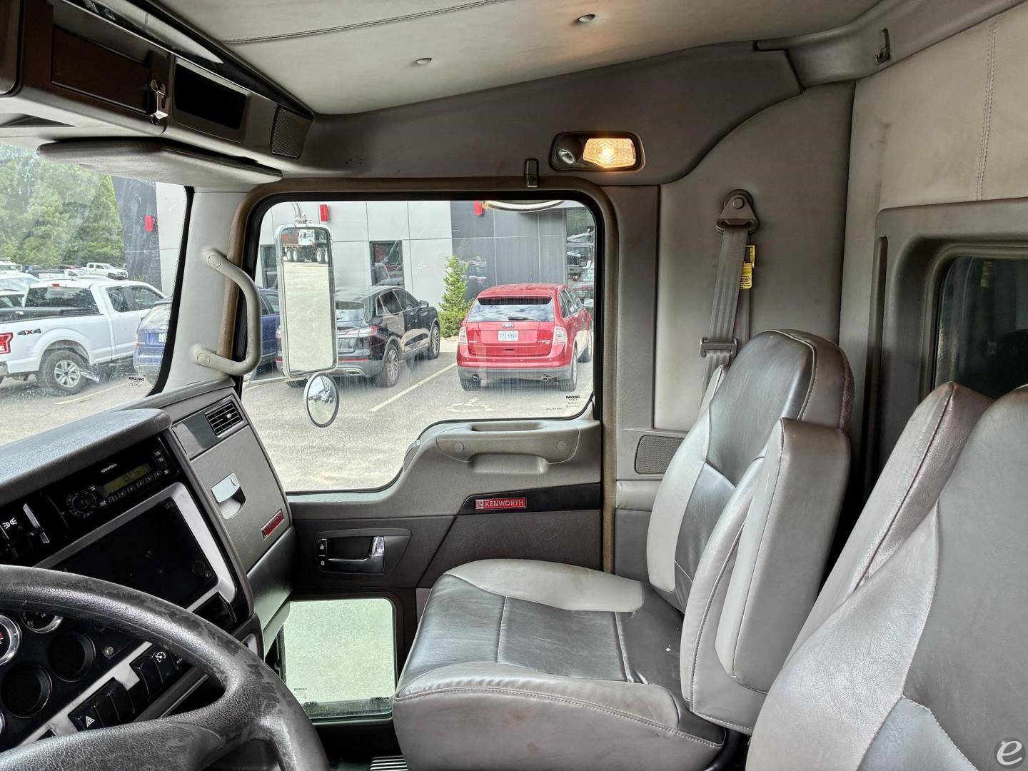 2012 Kenworth T440
