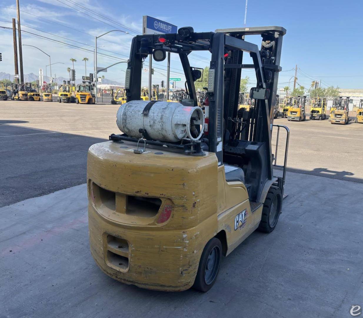 2020 Cat 2C8000