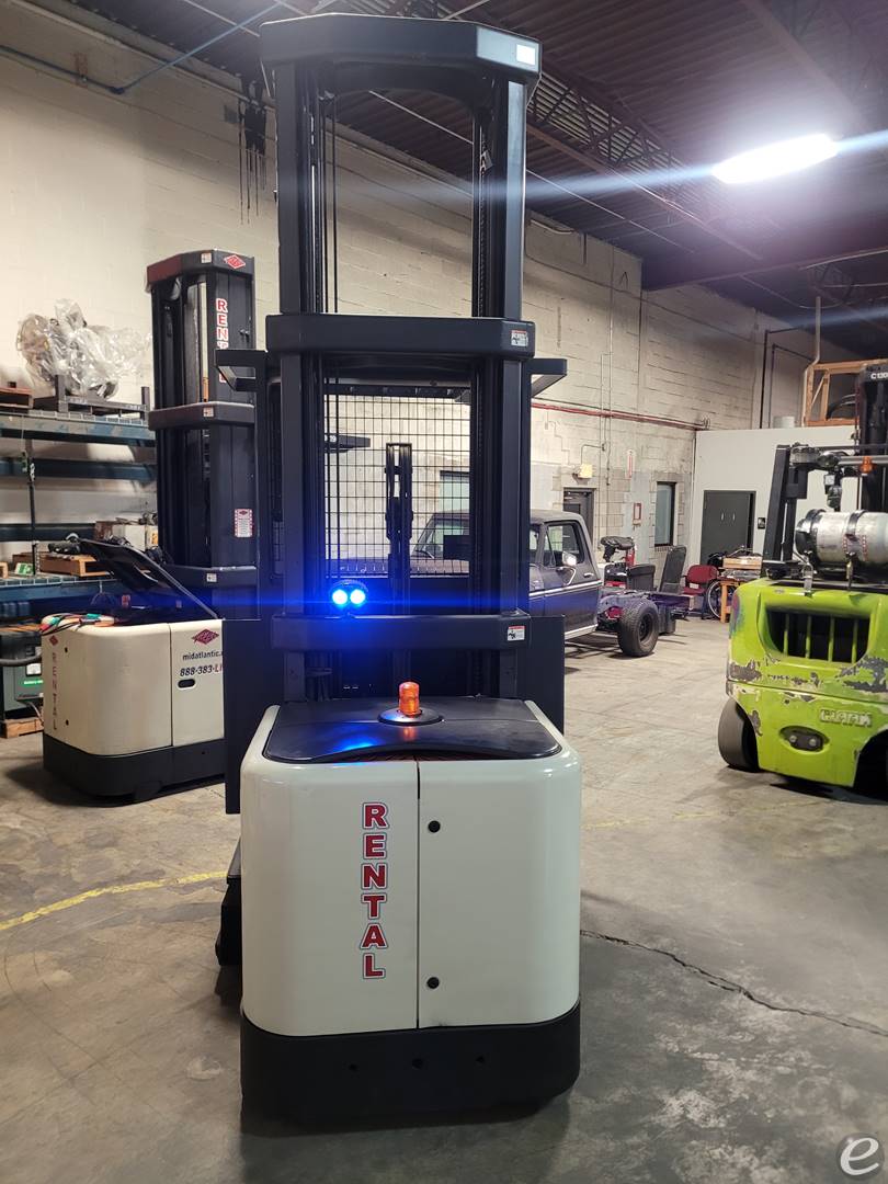 2012 Crown SP3520-30