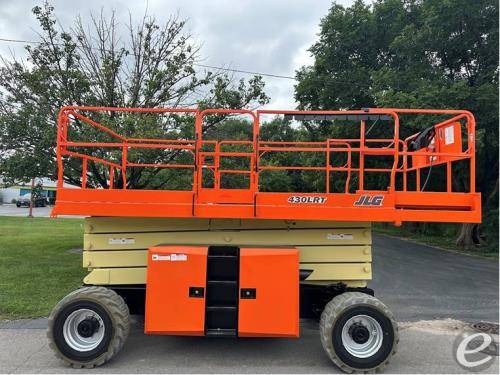2018 JLG 430LRT
