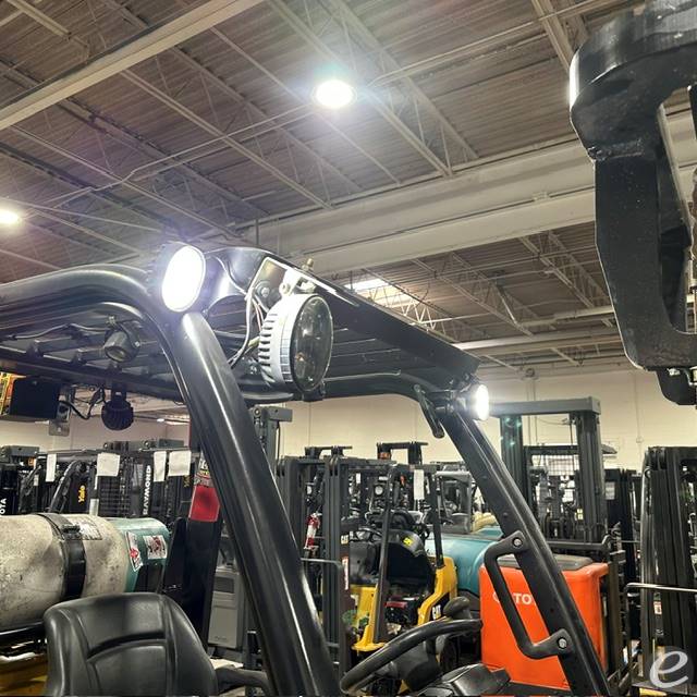 2021 Yale GLC080VX