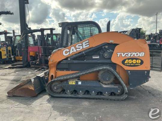 2021 Case TV370