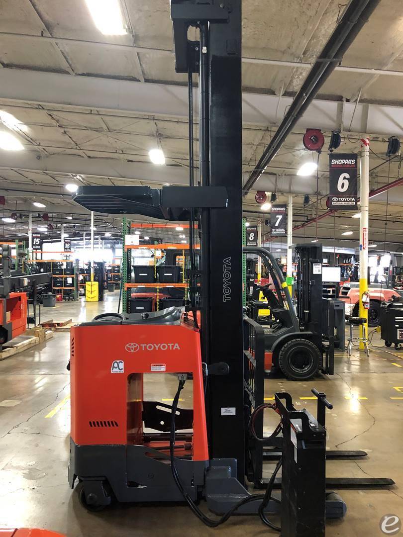 2018 Toyota 9BRU23 Electric Reach Truck - 123Forklift