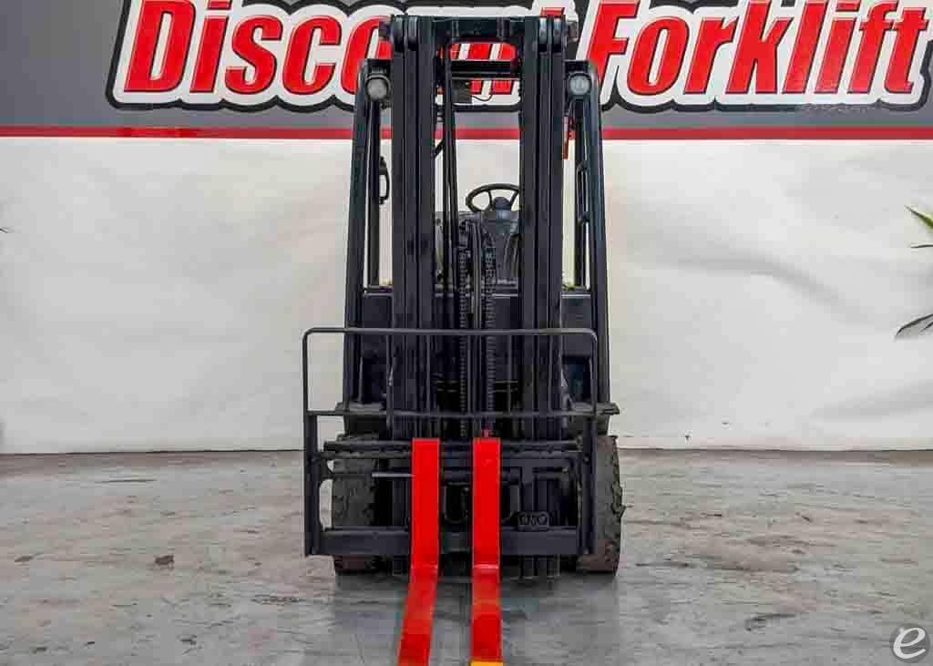 2003 Yale GLP050ZG LP Gas Forklift - 123Forklift