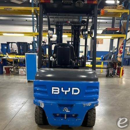 2023 BYD ECB27B