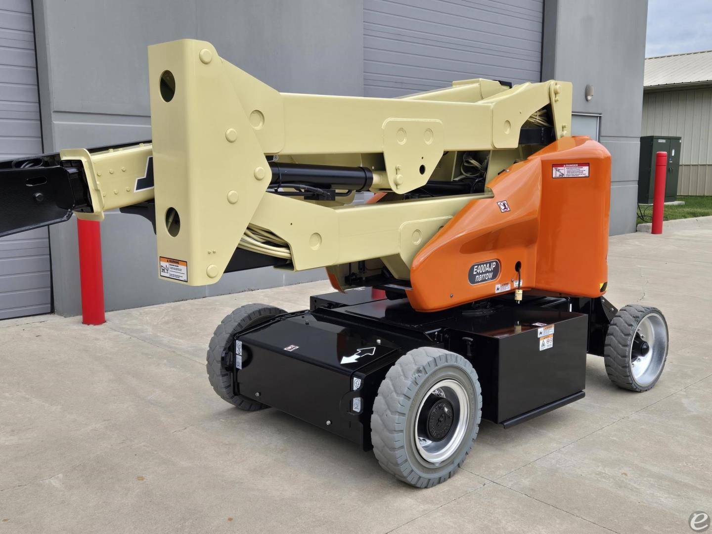 2016 JLG E400AJPN