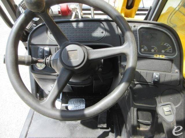 2017 JCB 507-42