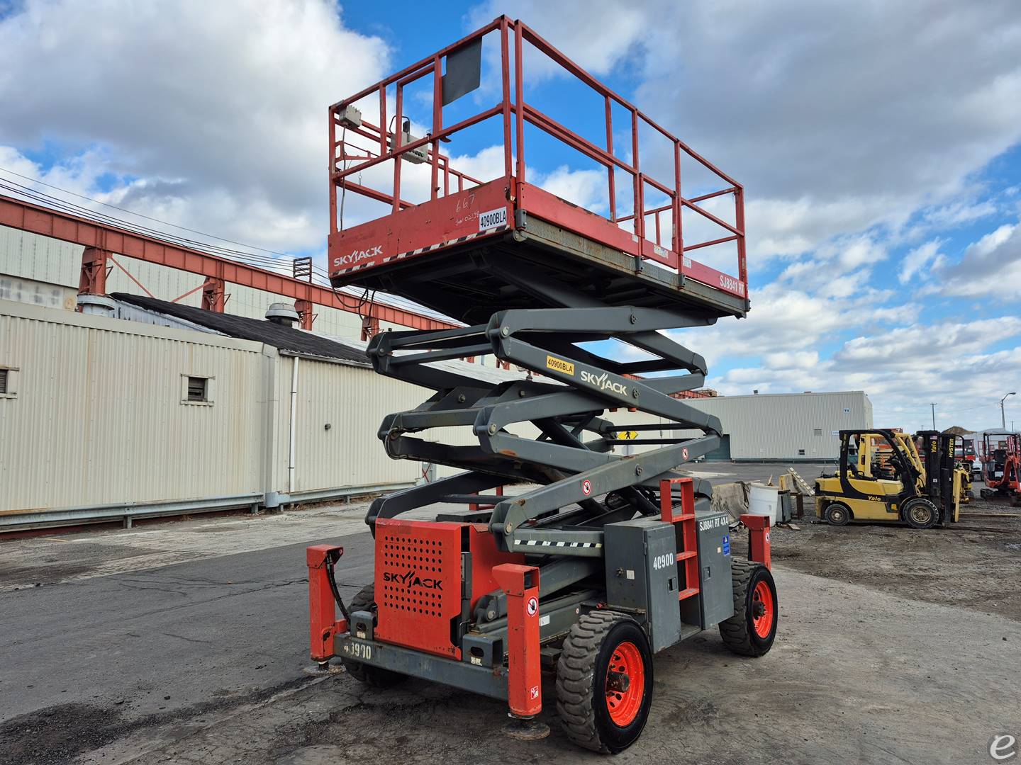 2017 Skyjack SJ8841RT