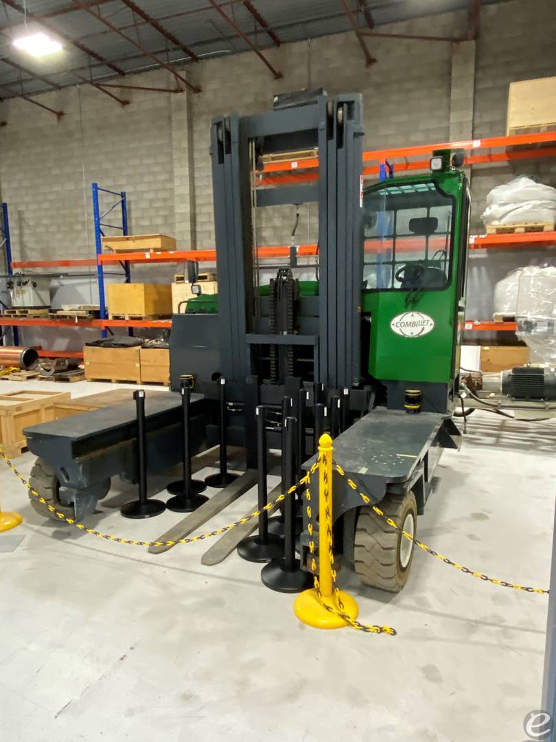 2017 LP Gas Combilift Internal Combustion Sideloader (Bi-Directional ...