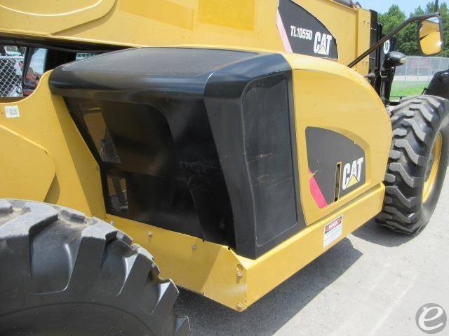 2017 Cat TL1055D