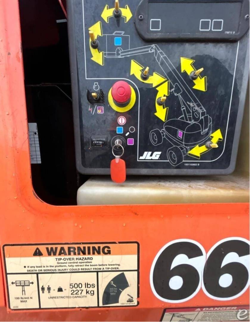 2015 JLG 660SJ