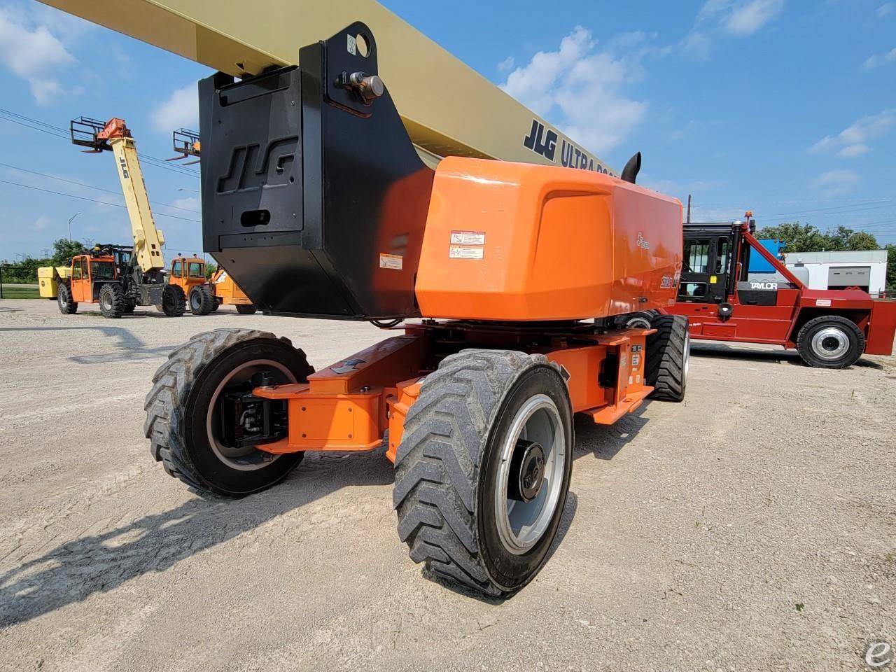 2019 JLG 1500AJP