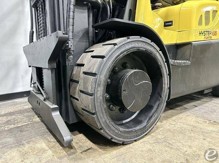 2017 Hyster S155FT