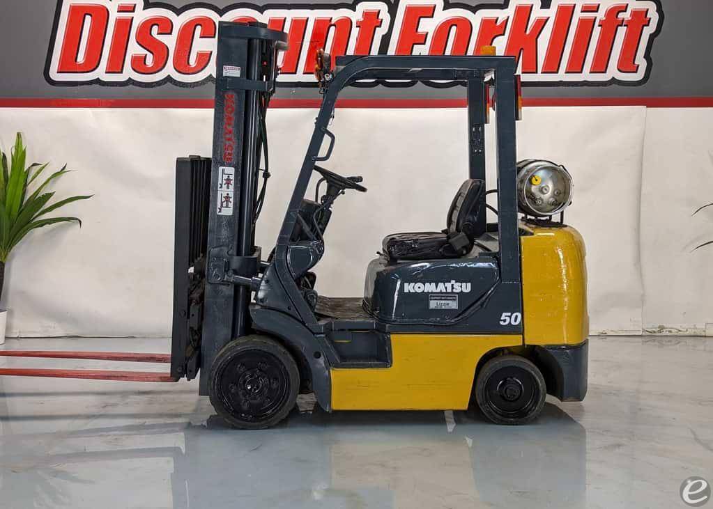2005 Komatsu FG25ST-14 LP Gas Forklift - 123Forklift