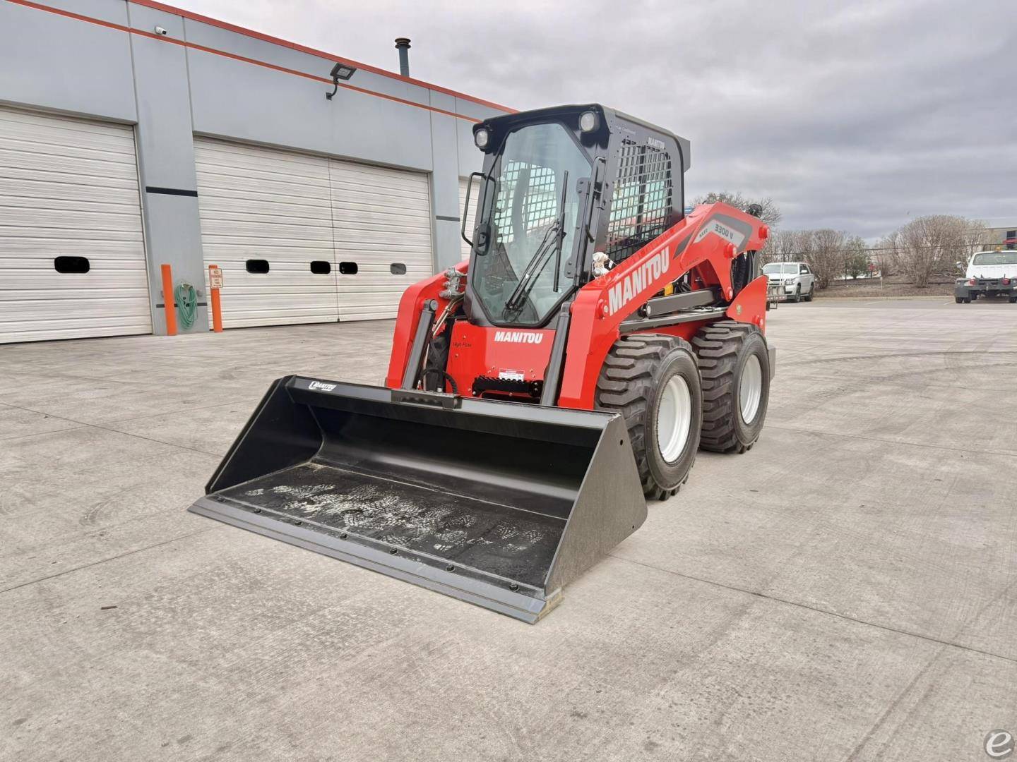 2025 Manitou 3300V