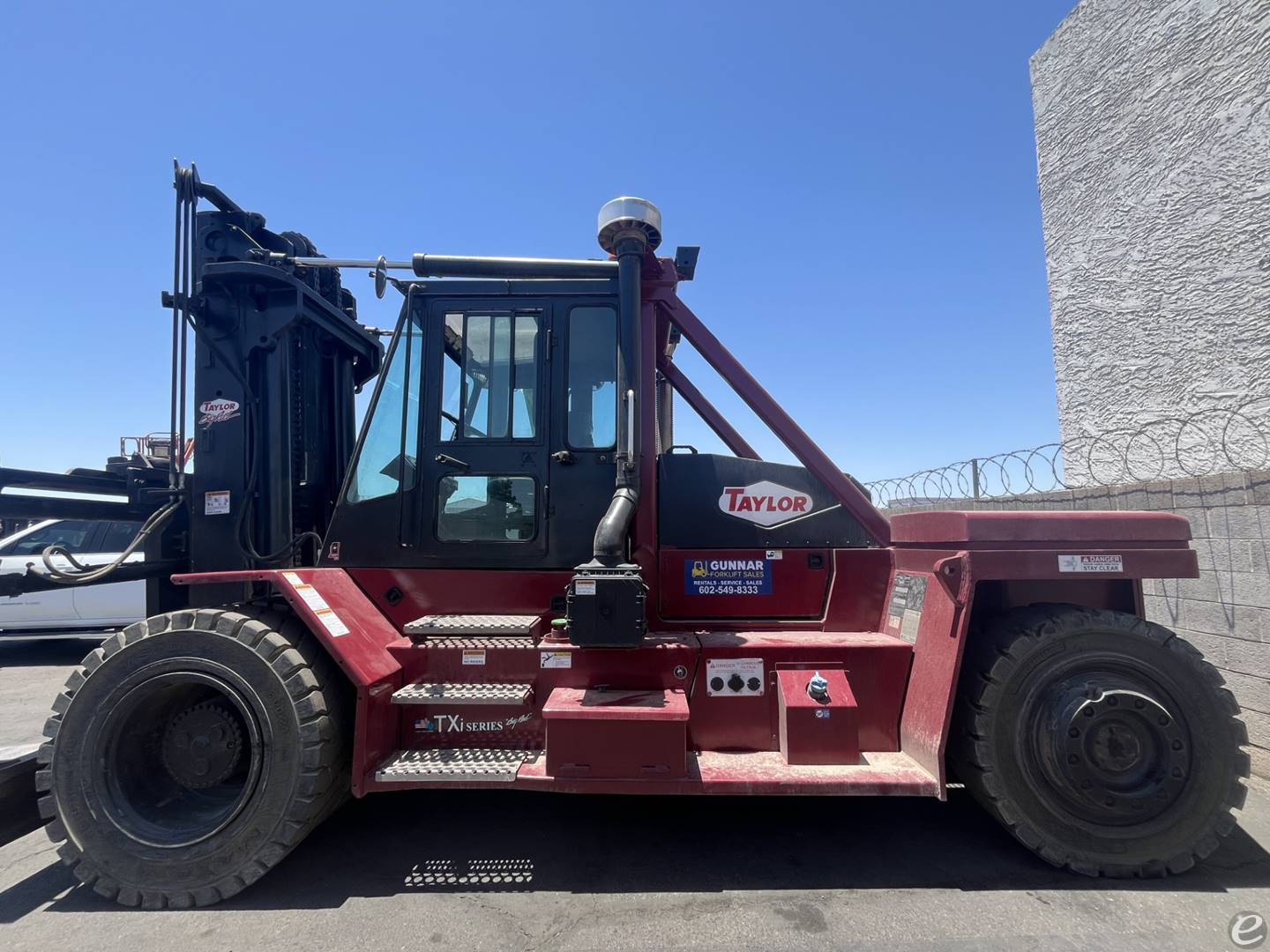 2015 Taylor TXHI400l