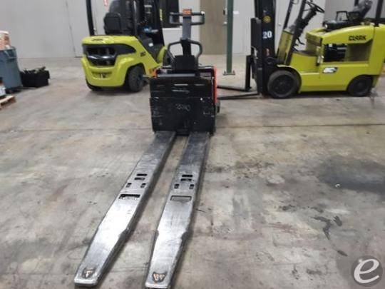 2008 Crown PE4500-80 LP Gas Forklift - 123Forklift