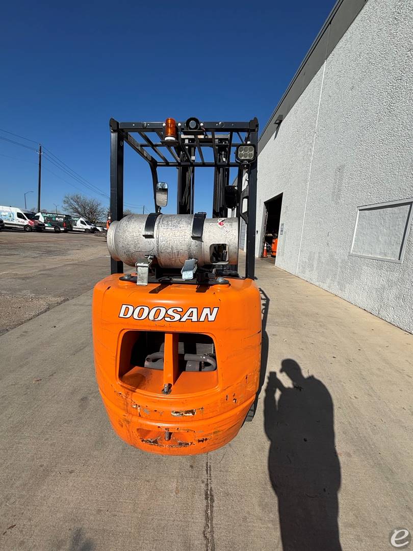 2018 Doosan GC30P-5