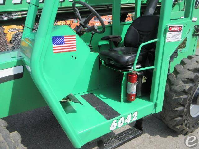 2014 Skytrak 6042