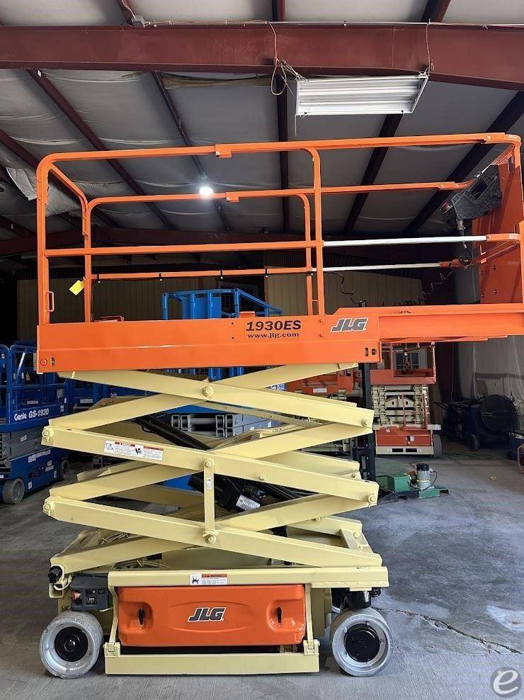 2016 JLG 1930ES