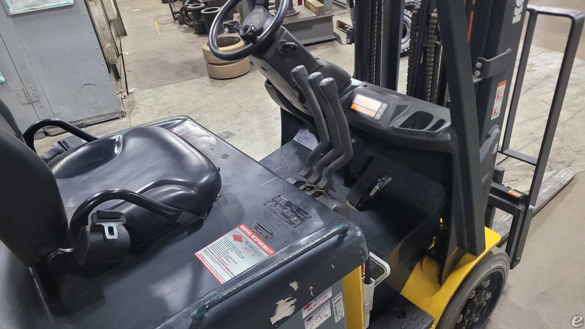 2016 Komatsu FB25SHU-6