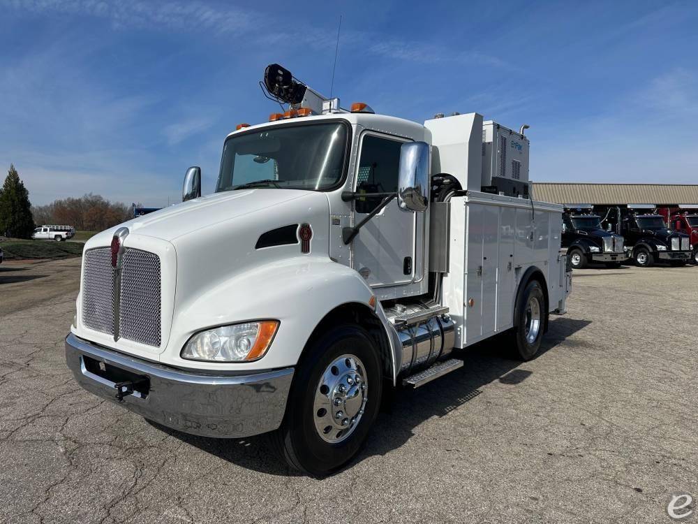 2017 Kenworth T270