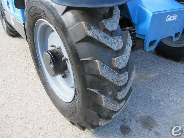 2015 Genie GTH844