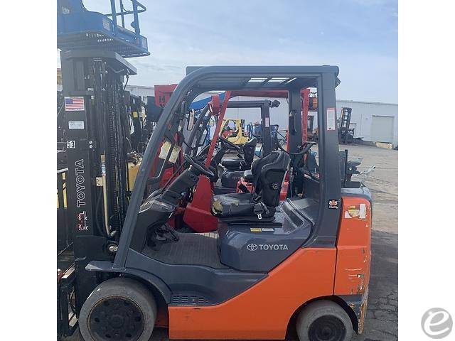 2018 Toyota 8FGCU25 LP Gas Forklift...