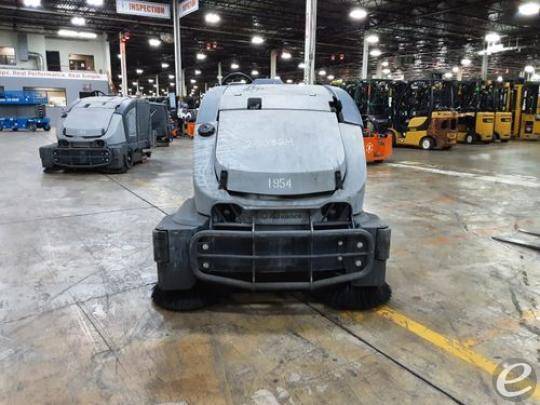 2019 Advance CS7000